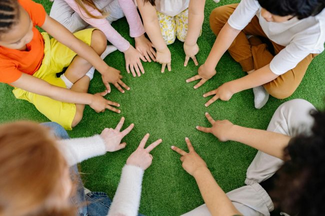 kids in a circle