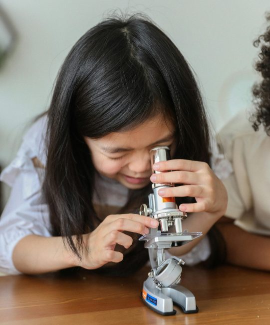 girl with microscope